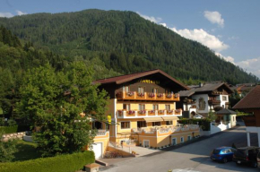 Отель Hotel Garni Tannenhof, Флахау